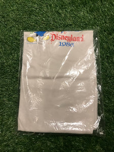 DS Walt Disneyland “Happy New Year” 1986 L
