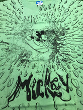 Load image into Gallery viewer, Mickey Surfing Splash L
