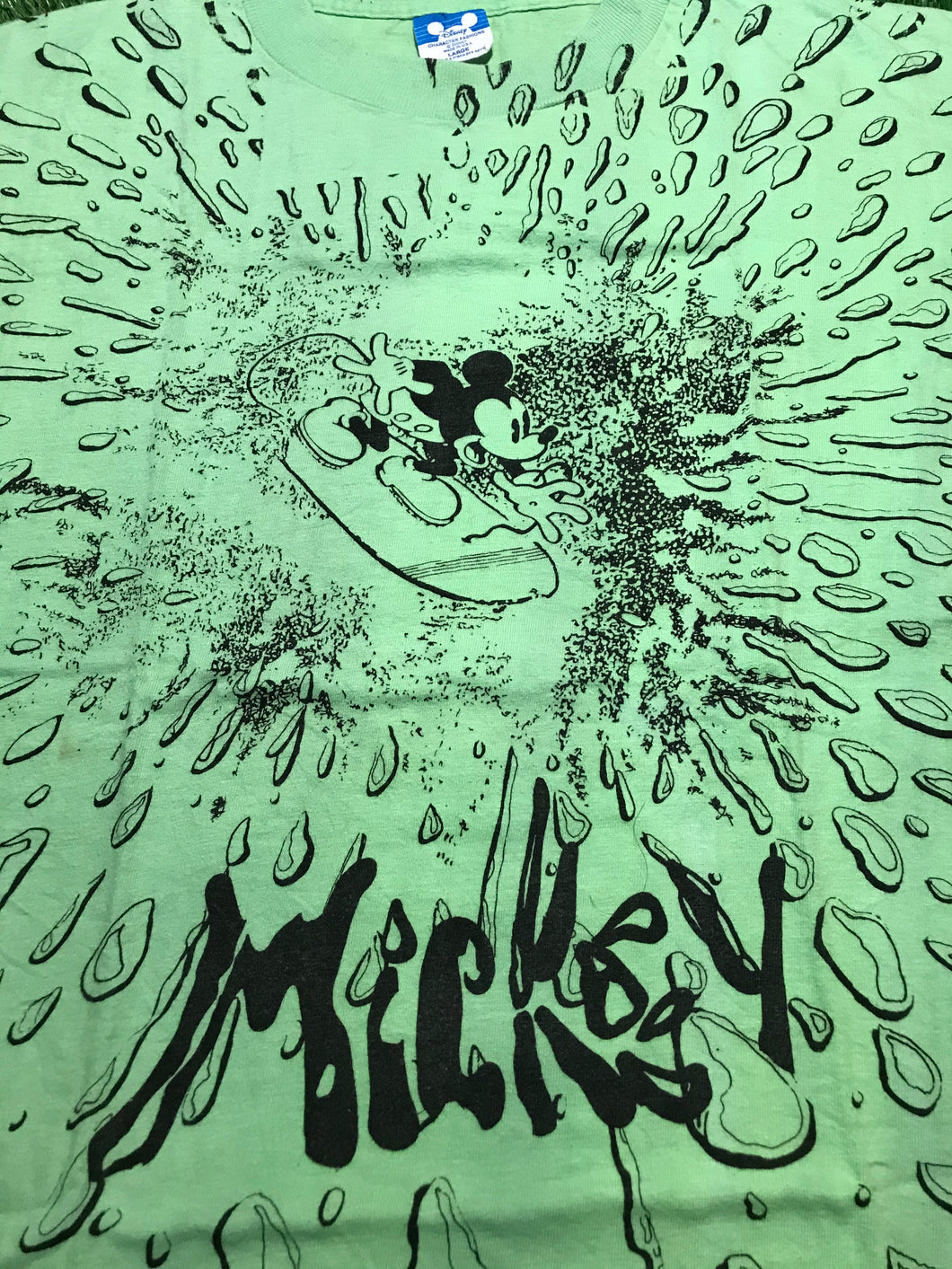 Mickey Surfing Splash L