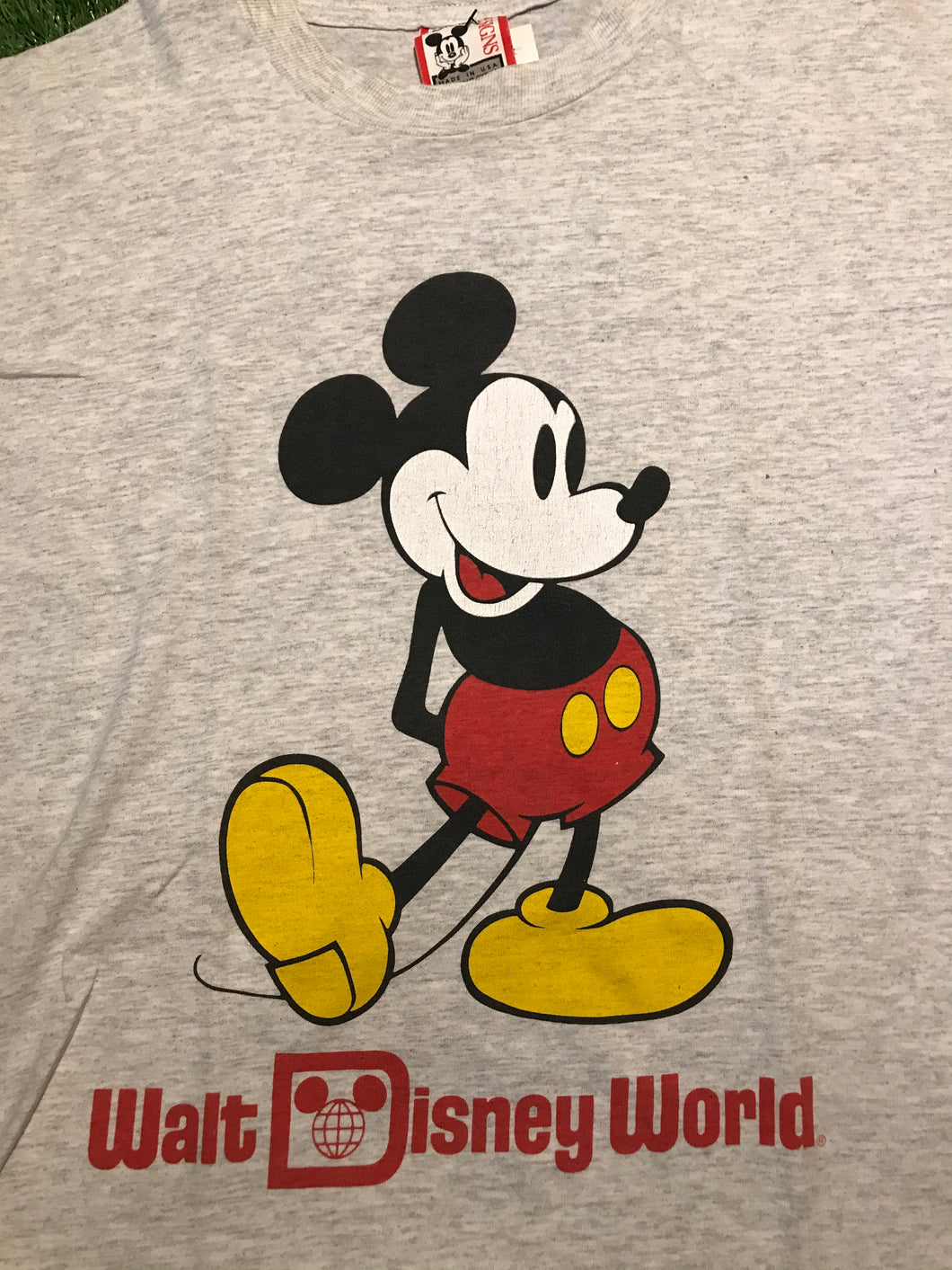 Walt Disney World Mickey Mouse L